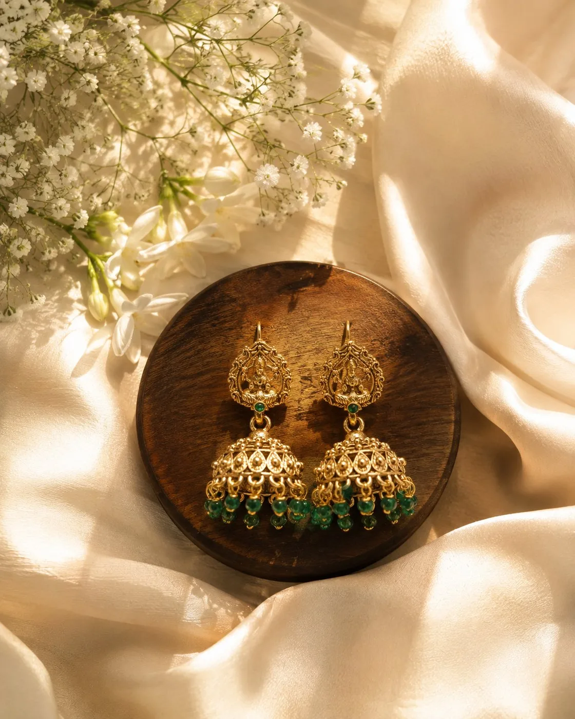 Eka Devashree Jhumka